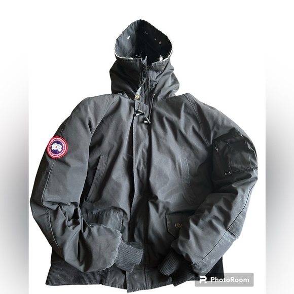 Vintage Canada Goose Jacket - Picture 1 of 9